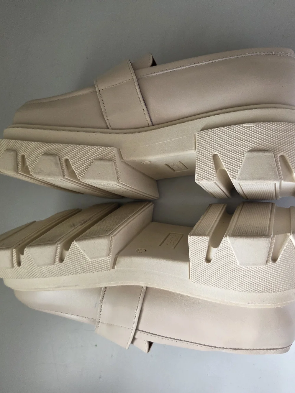 chunky platform